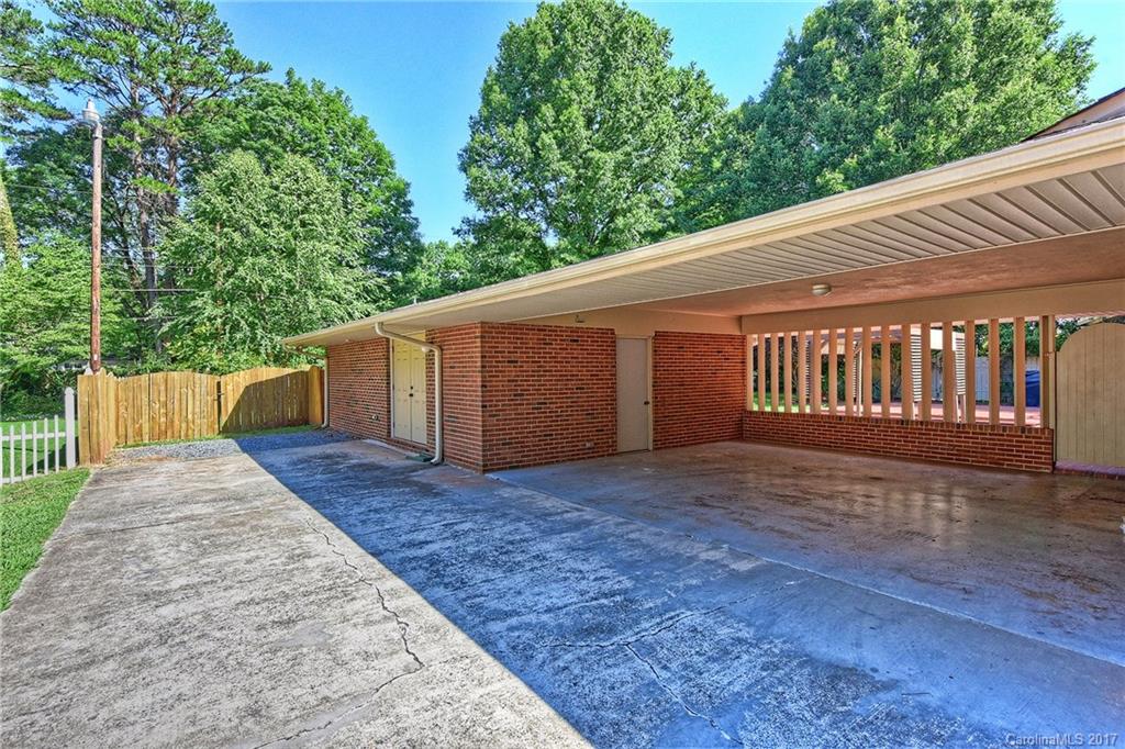 1026 Lansdowne Road Charlotte, NC 28270 - Photo 22 of 24 Gallery Image 22