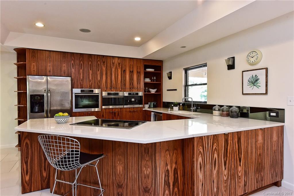 1026 Lansdowne Road Charlotte, NC 28270 - Photo 10 of 24 Gallery Image 10