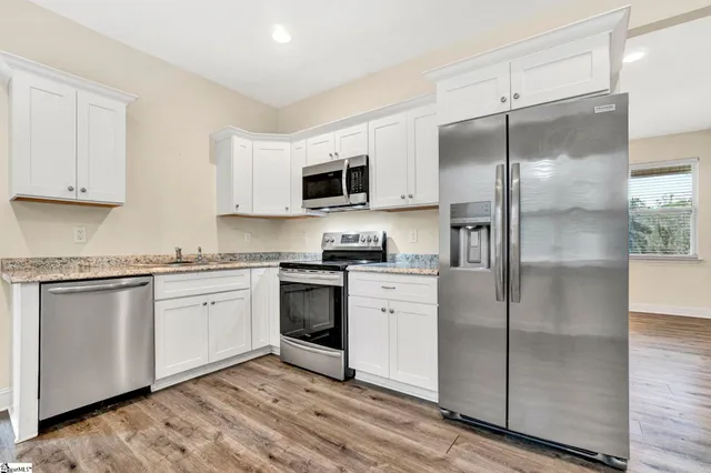 $225,500 | 305 Saluda Street, Belton, SC 29627