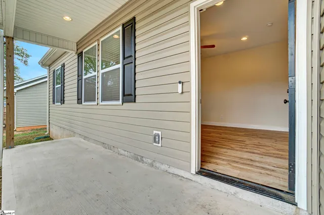 $225,500 | 305 Saluda Street, Belton, SC 29627