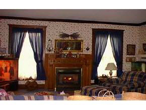 940 Jefferson Street Rochester, IN 46975 - Photo 3 of 8 Gallery Image 3