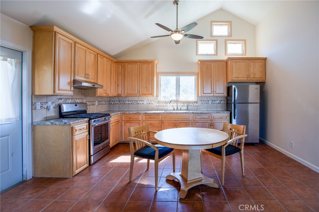 44981 Todd Eymann Road Dunlap, CA 93621 - Photo 17 of 74