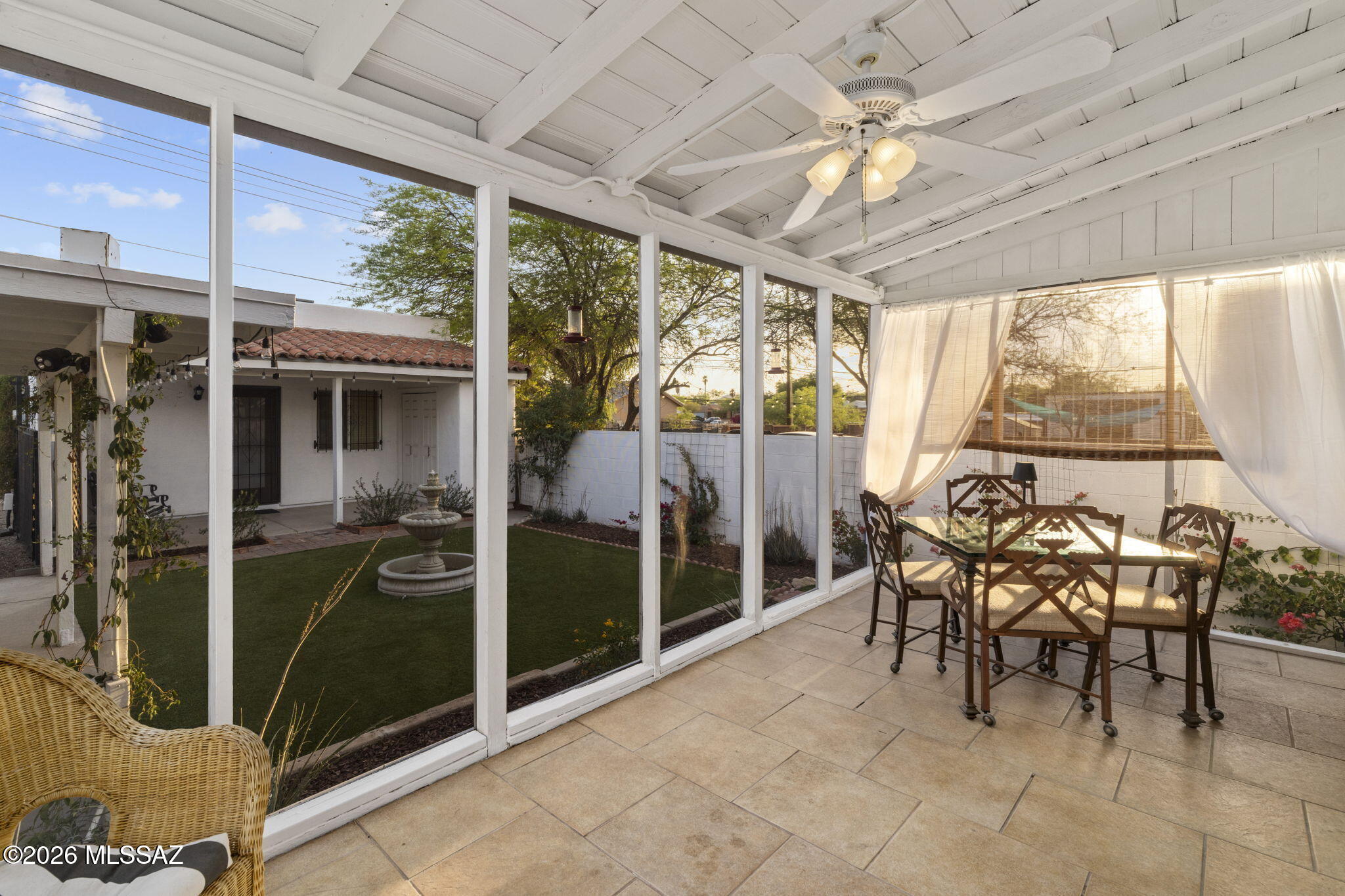 1718 East Grant Road Tucson, AZ 85719 - Photo 5 of 45 Screened In Covered Patio