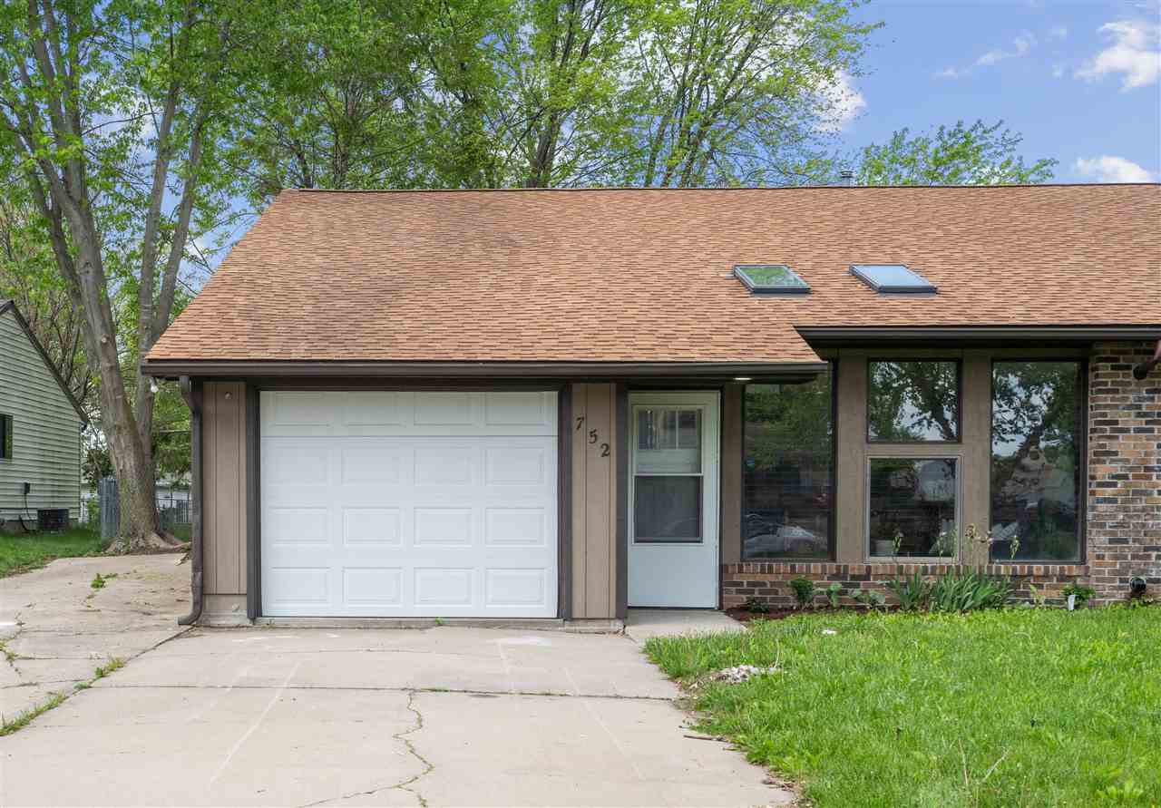 752 Prairie Ridge Road North Liberty, IA 52317 - Photo 1 of 29 Gallery Image 1