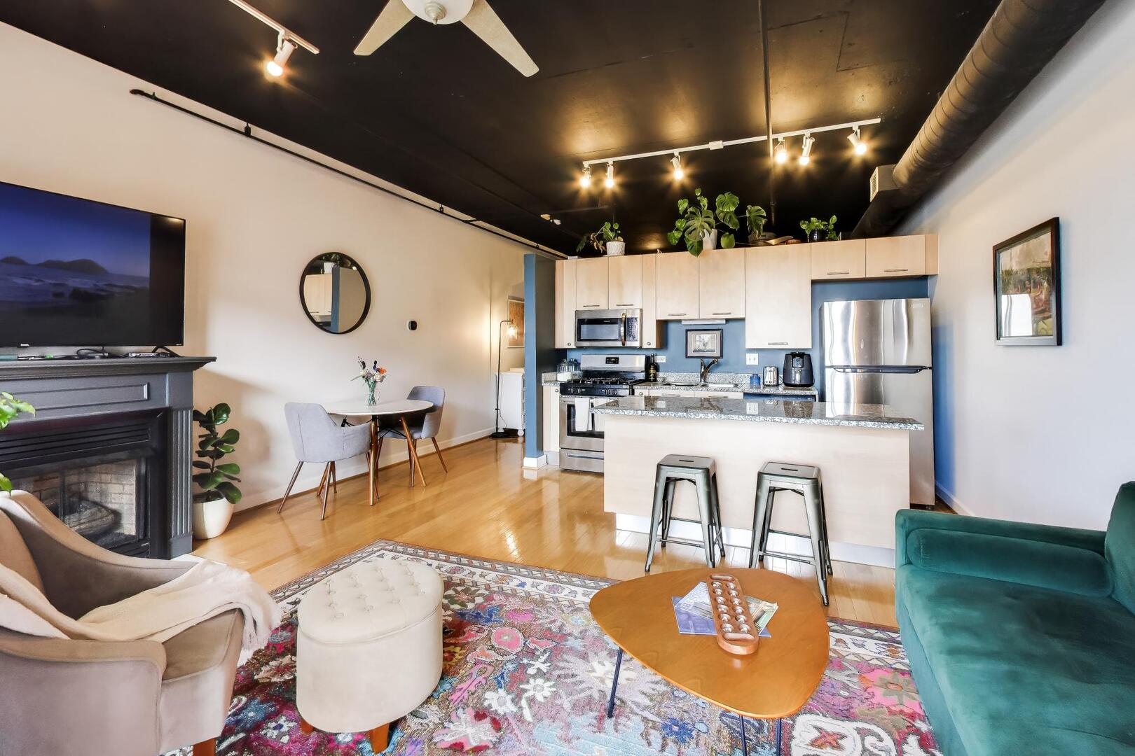 111 South Morgan Street, Unit 703 Chicago, IL 60607 - Photo 11 of 26