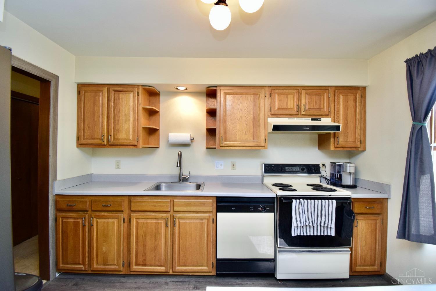 8396 Wuest Road Cincinnati, OH 45247 - Photo 14 of 47 Gallery Image 14