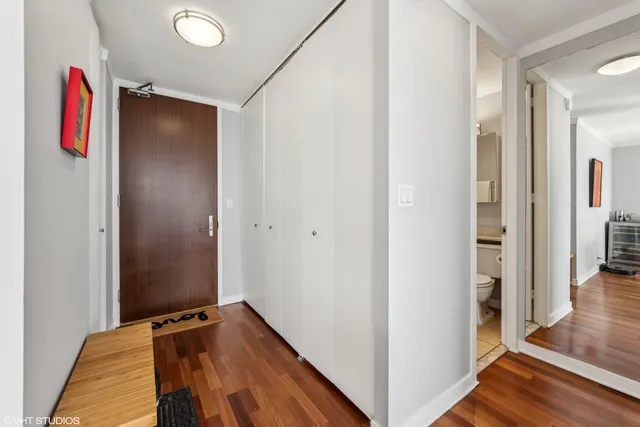 $224,700 | 655 West Irving Park Road, Unit 5413, Chicago, IL 60613