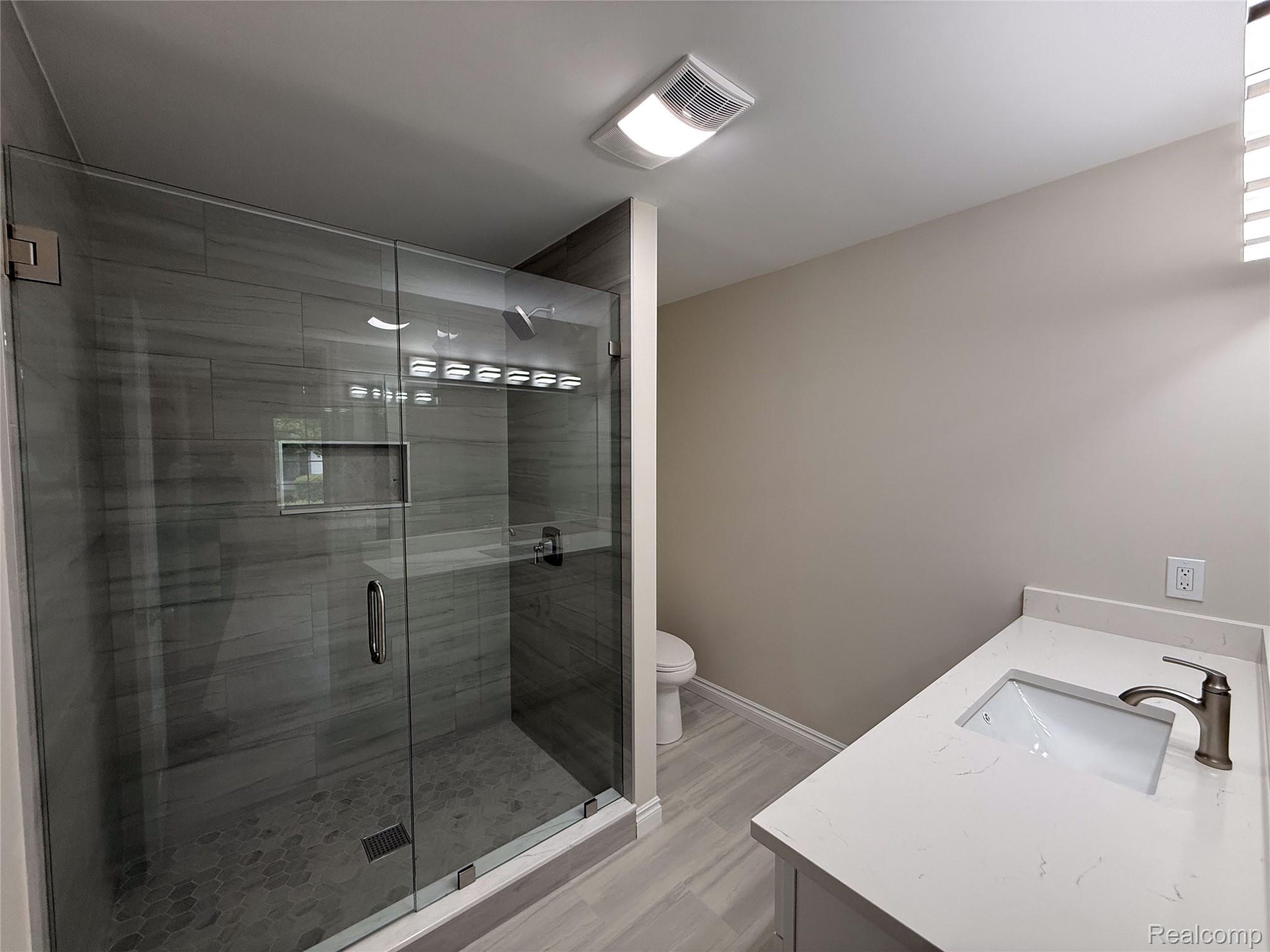 45480 Inverness Circle Macomb, MI 48044 - Photo 28 of 37 45480 Inverness_26.jpg