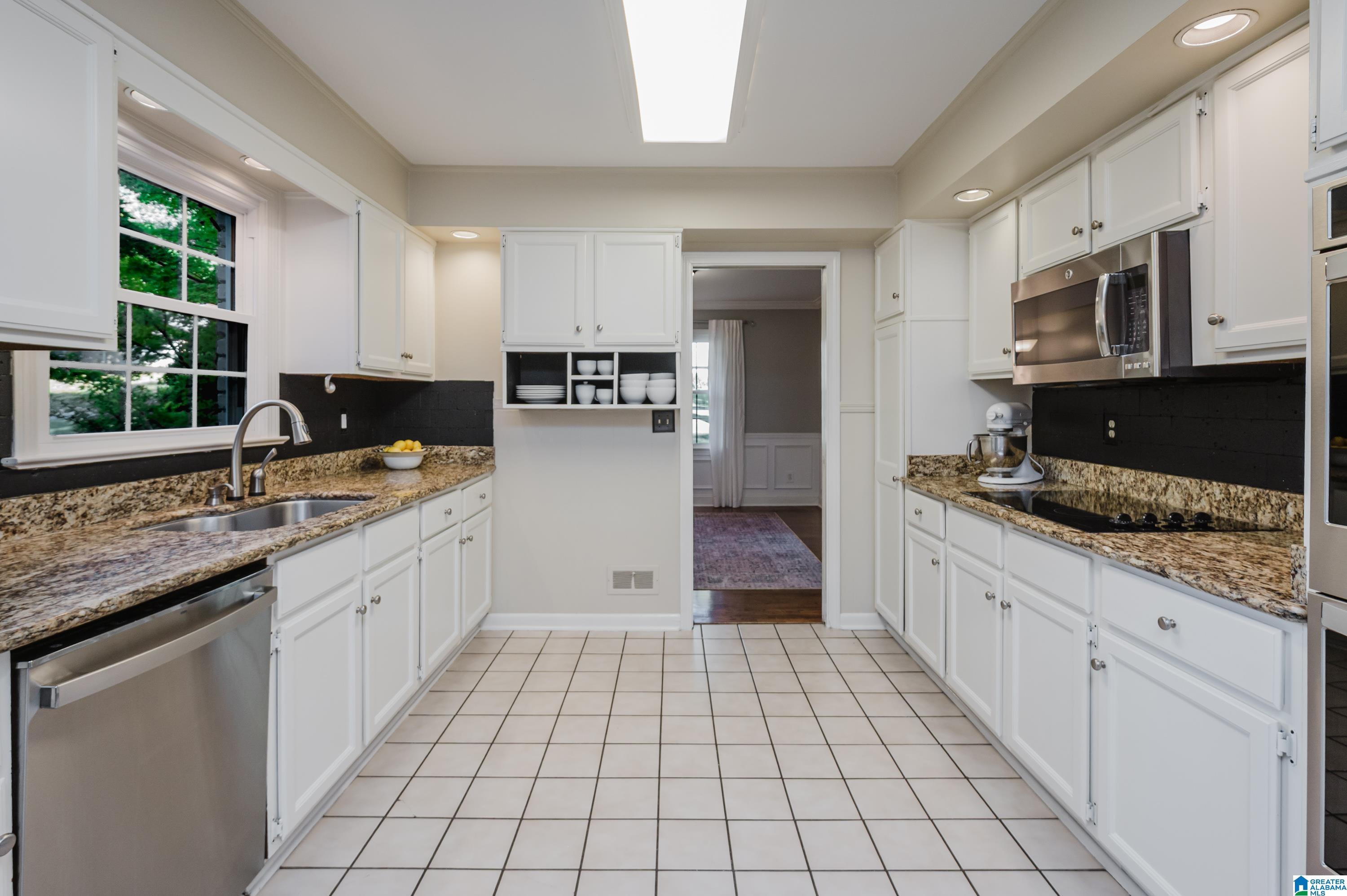 1321 Willoughby Road Birmingham, AL 35216 - Photo 16 of 60