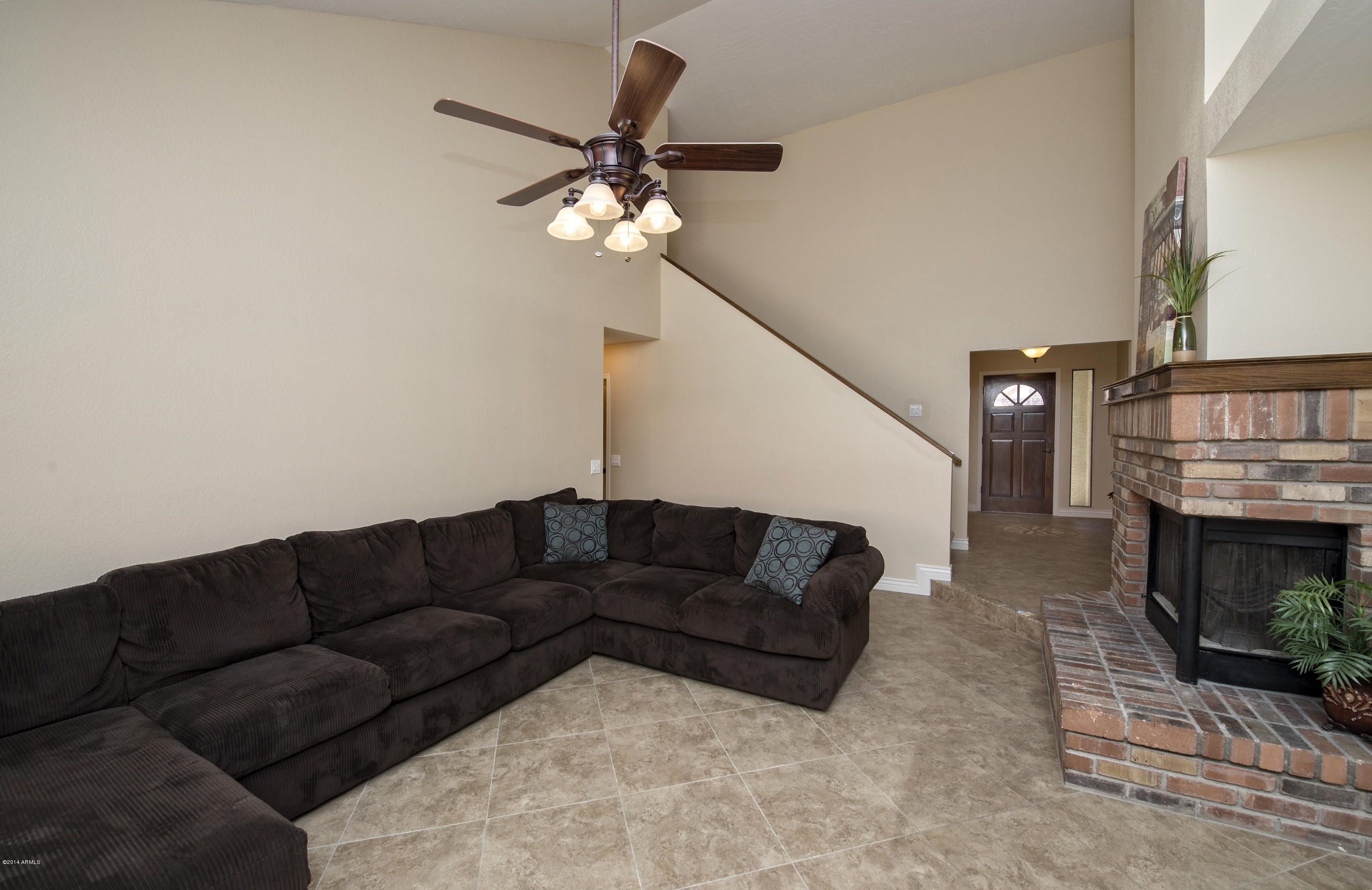 1268 East Mineral Road Gilbert, AZ 85234 - Photo 7 of 18 007_Family Room