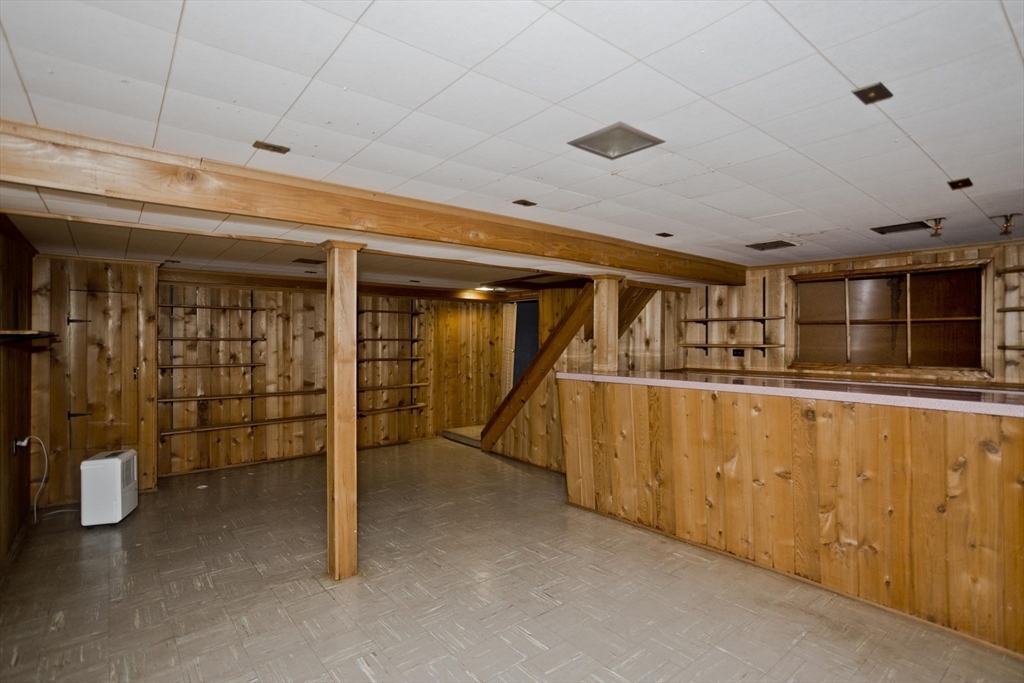 102 West Meadowview Road Holyoke, MA 01040 - Photo 30 of 39