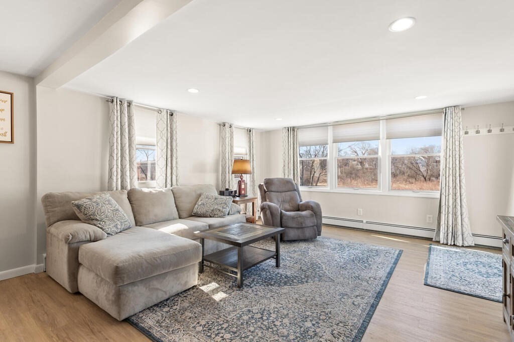 14 Spring Avenue, Unit A Wakefield, MA 01880 - Photo 9 of 32 Gallery Image 9