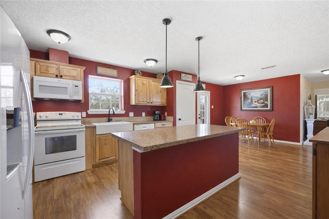 12258 Dilly Shaw Tap Road Bryan, TX 77808 - Photo 7 of 30