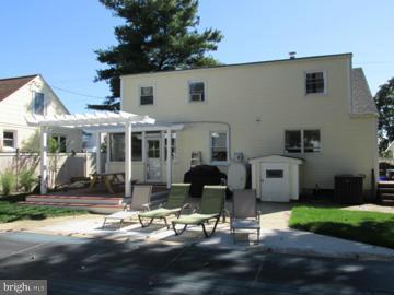 129 Farragut Road Annapolis, MD 21401 - Photo 13 of 30 Exterior (Rear)