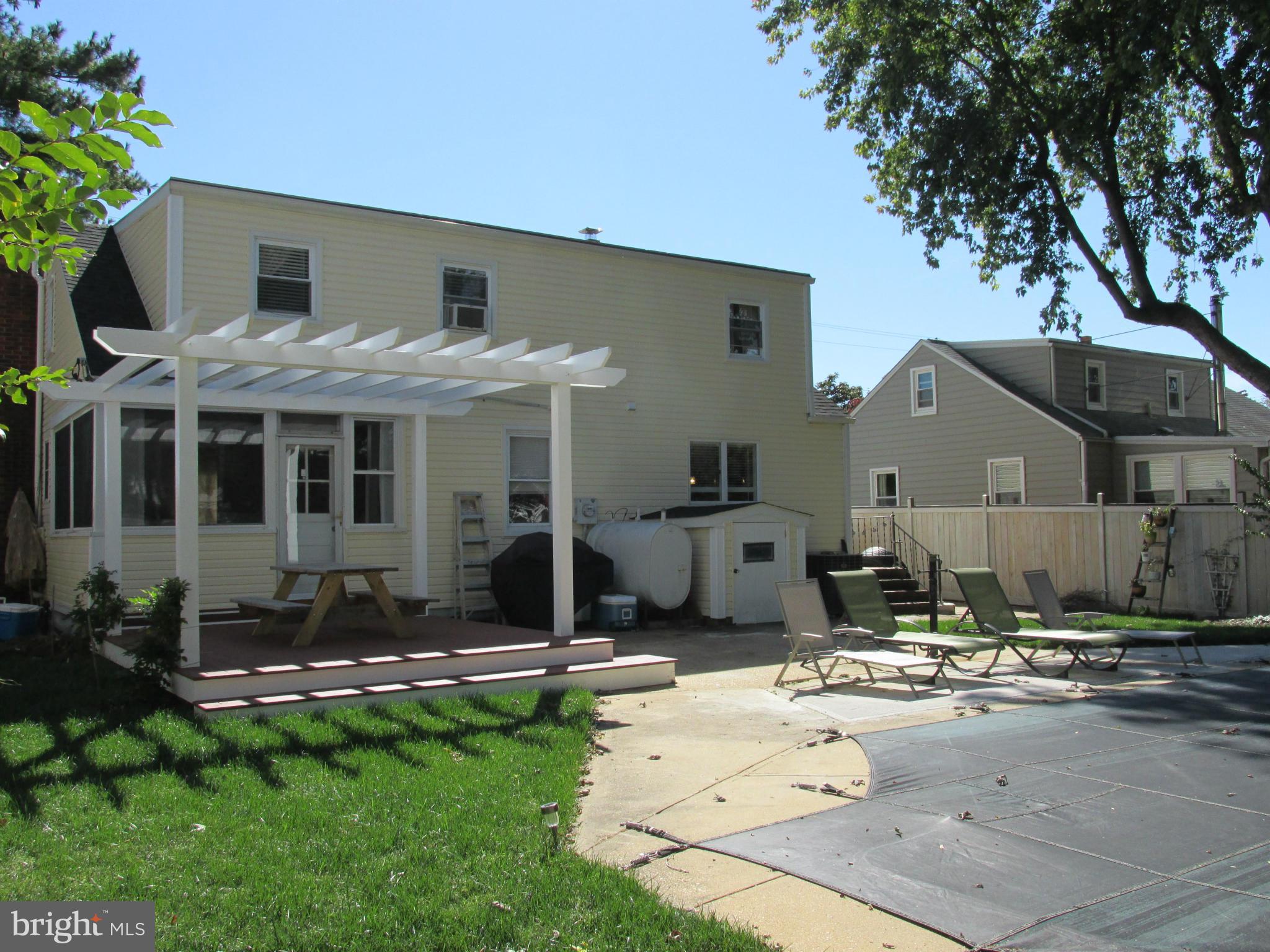 129 Farragut Road Annapolis, MD 21401 - Photo 15 of 30 Exterior (Rear)