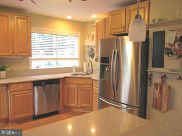 129 Farragut Road Annapolis, MD 21401 - Photo 3 of 30 Kitchen