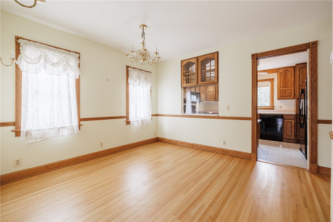 113 Cypress Street Rochester, NY 14620 - Photo 9 of 23