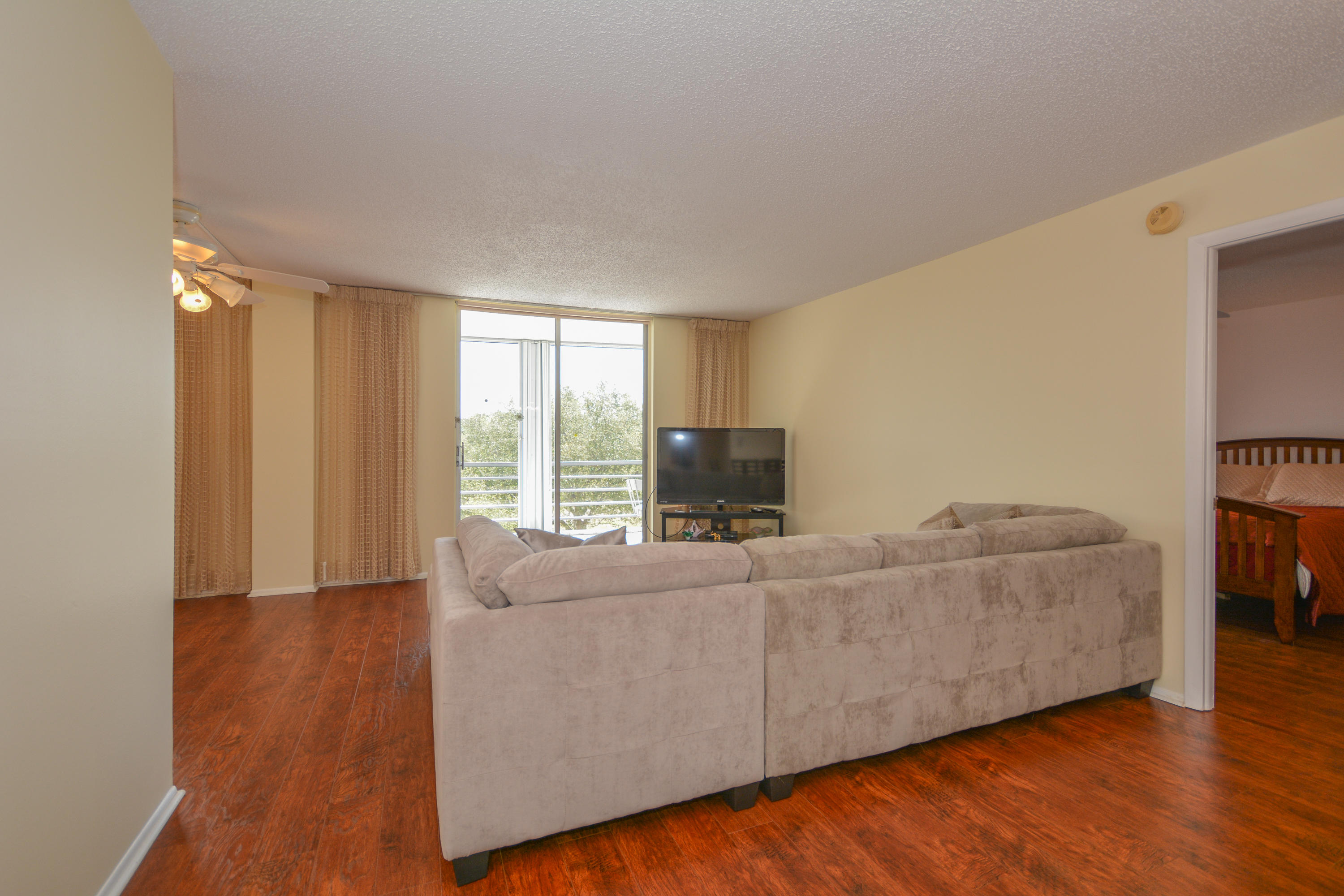 5301 Northwest 2nd Avenue, Unit 408 Boca Raton, FL 33487 - Photo 16 of 27 den-living-dining