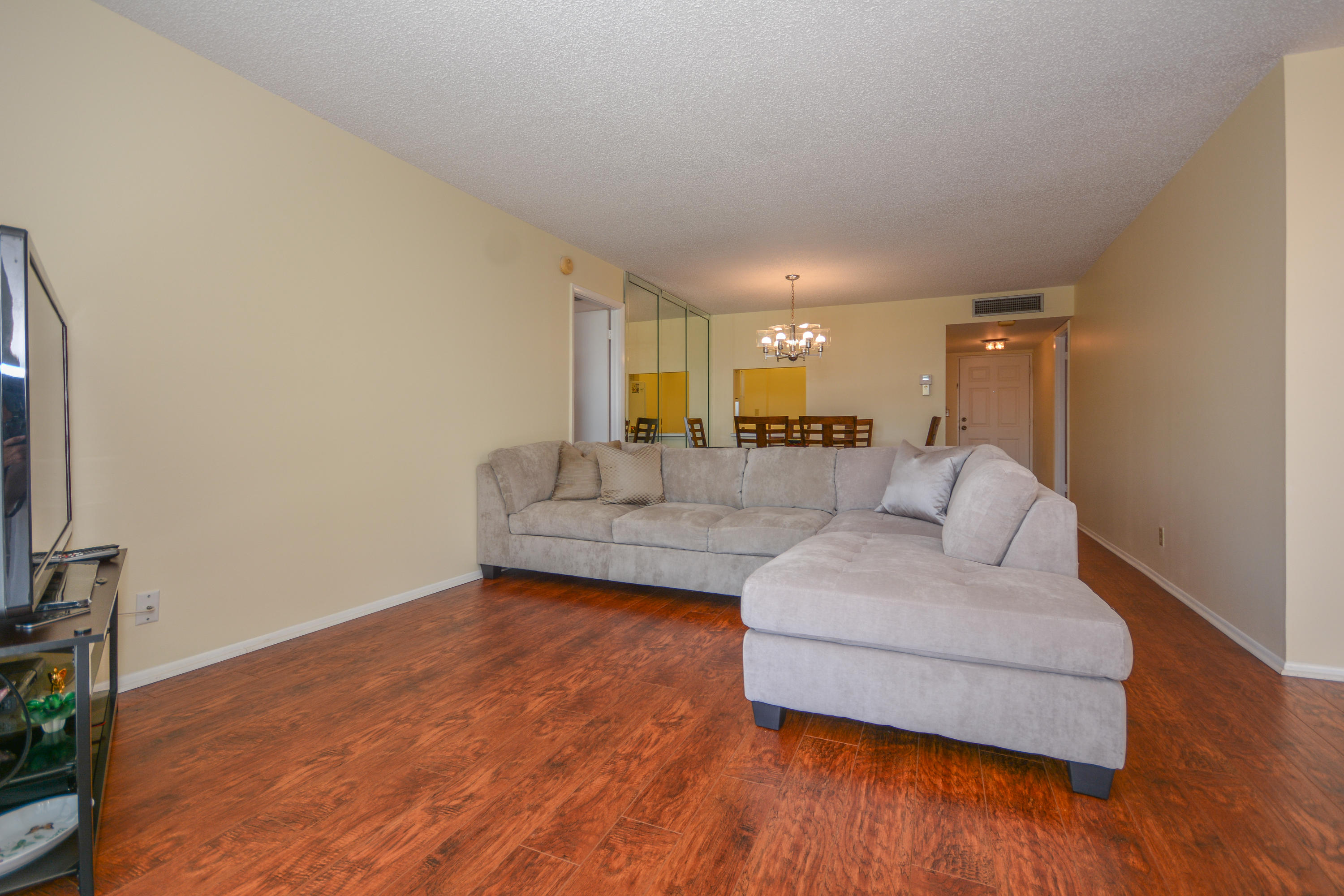 5301 Northwest 2nd Avenue, Unit 408 Boca Raton, FL 33487 - Photo 9 of 27 living