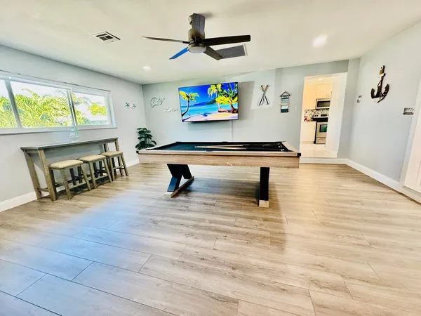 $4,400 | Undisclosed Address, Dania Beach, FL 33004