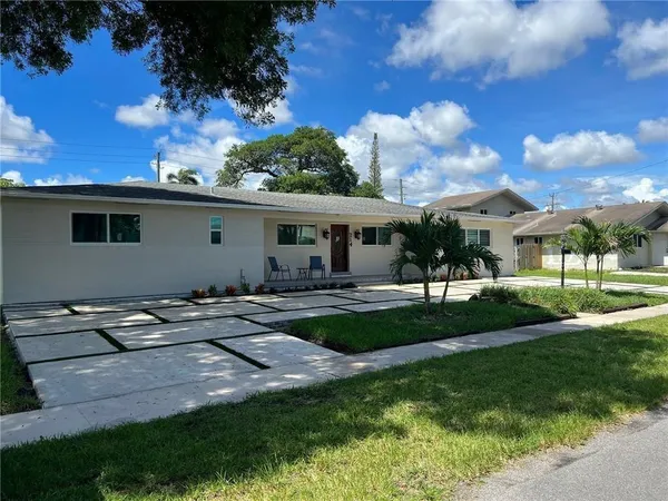 $4,400 | Undisclosed Address, Dania Beach, FL 33004