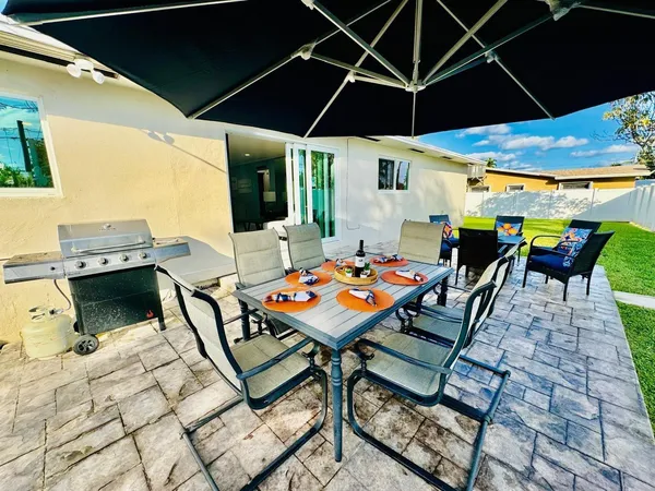 $4,400 | Undisclosed Address, Dania Beach, FL 33004