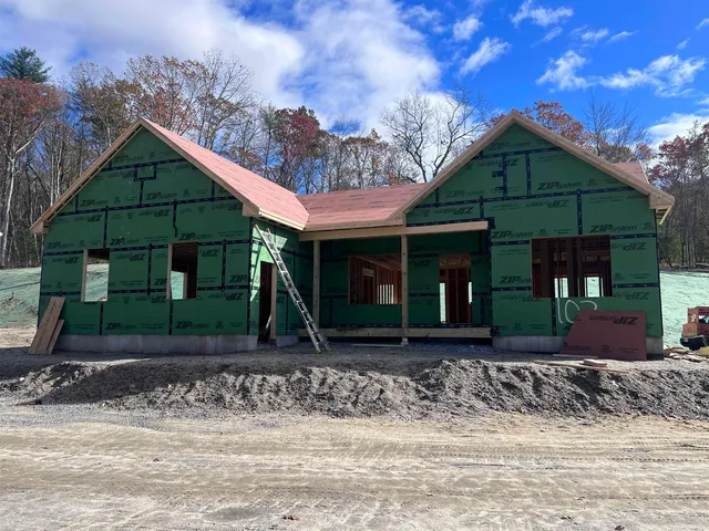 $724,900 | 103 Seaverns Bridge Road, Merrimack, NH 03054