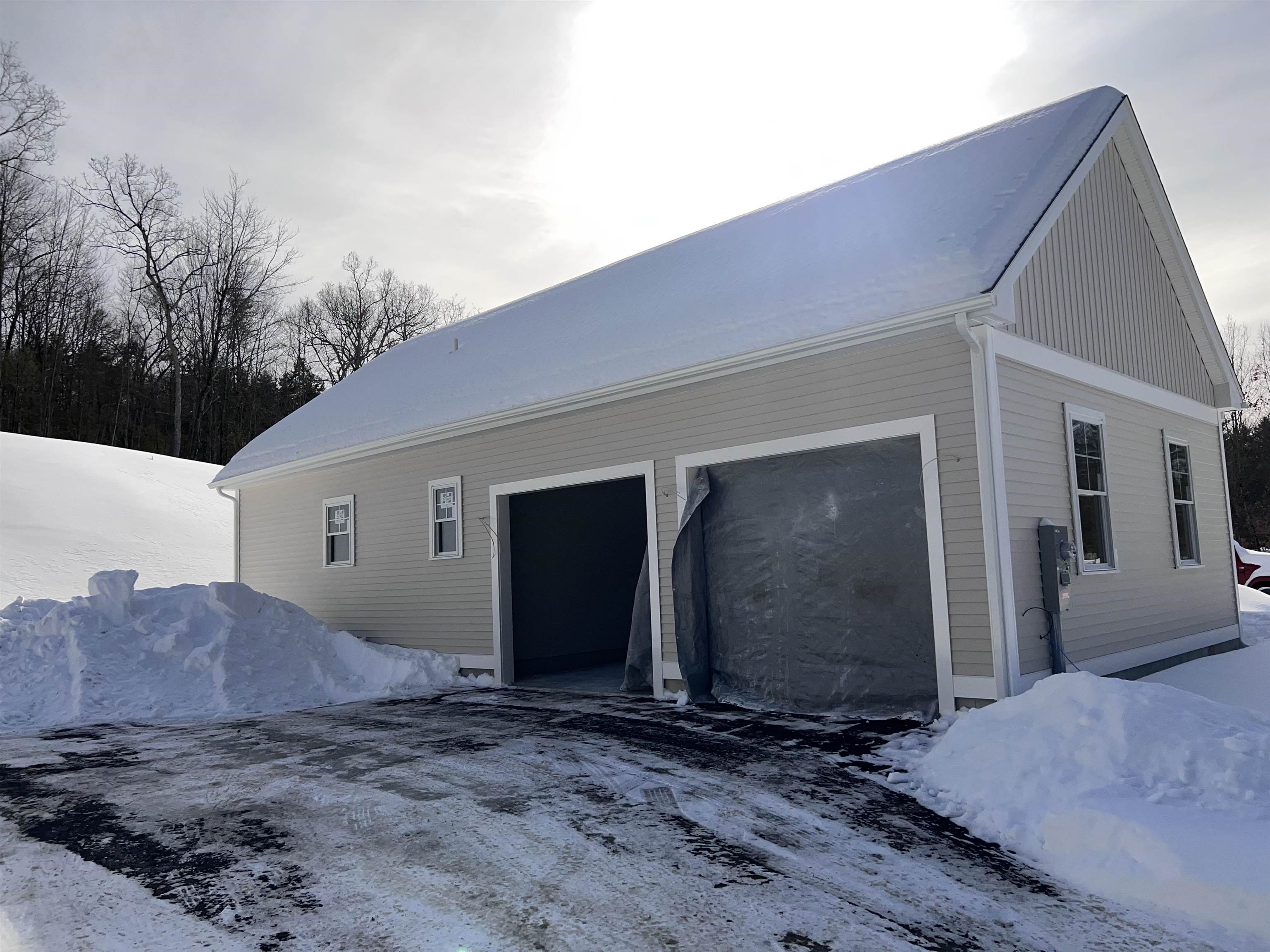 103 Seaverns Bridge Road Merrimack, NH 03054 - Photo 4 of 17