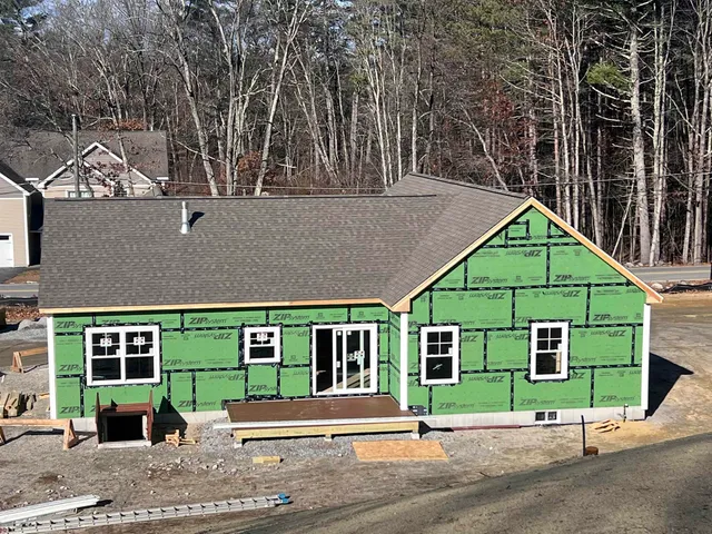 $724,900 | 103 Seaverns Bridge Road, Merrimack, NH 03054