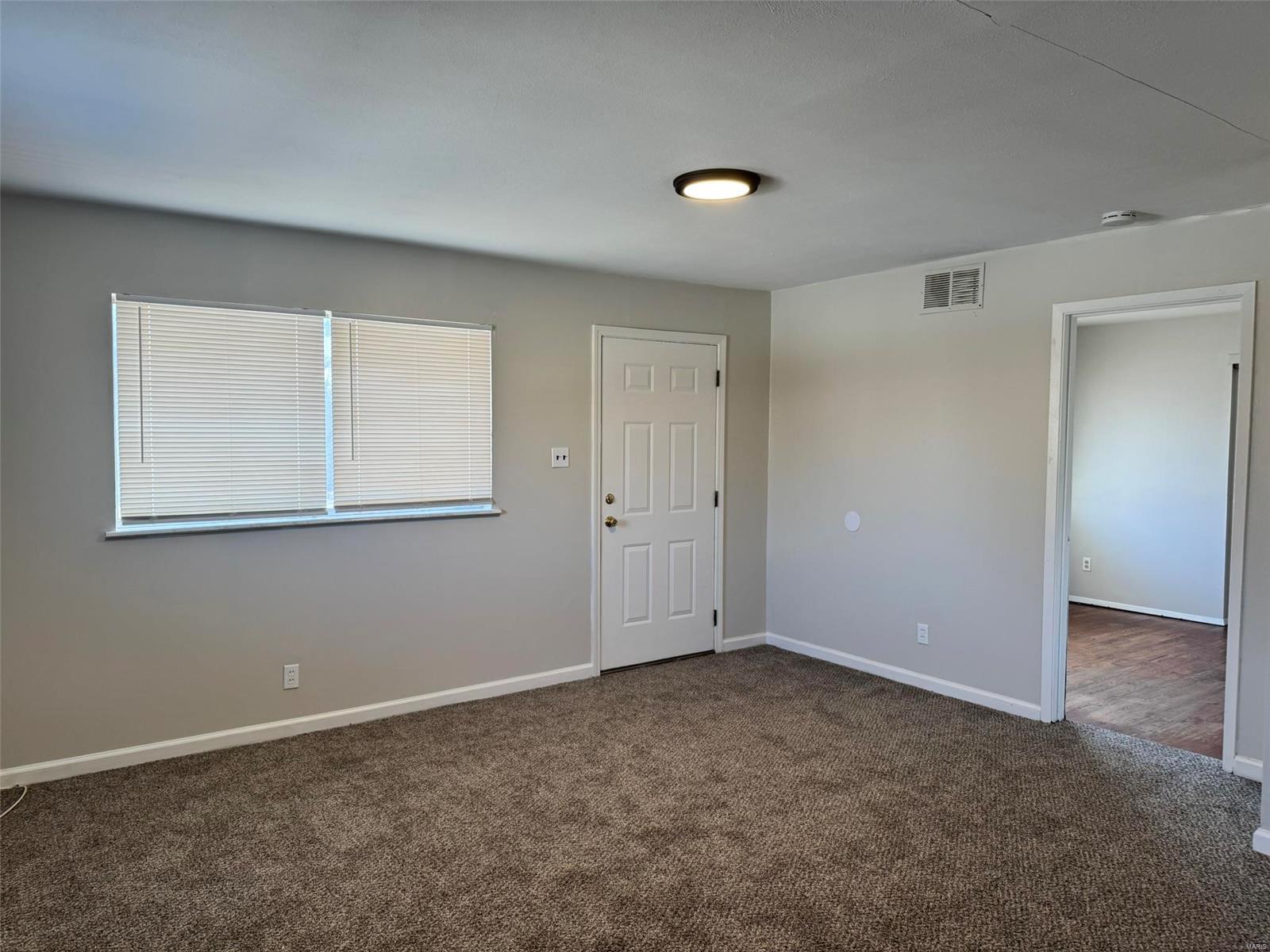 6711 Howdershell Road Hazelwood, MO 63042 - Photo 29 of 37 Gallery Image 29