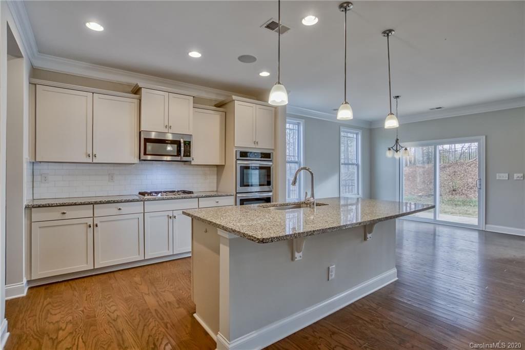 2863 Bridgewater Street Lancaster, SC 29720 - Photo 4 of 29 Gallery Image 4