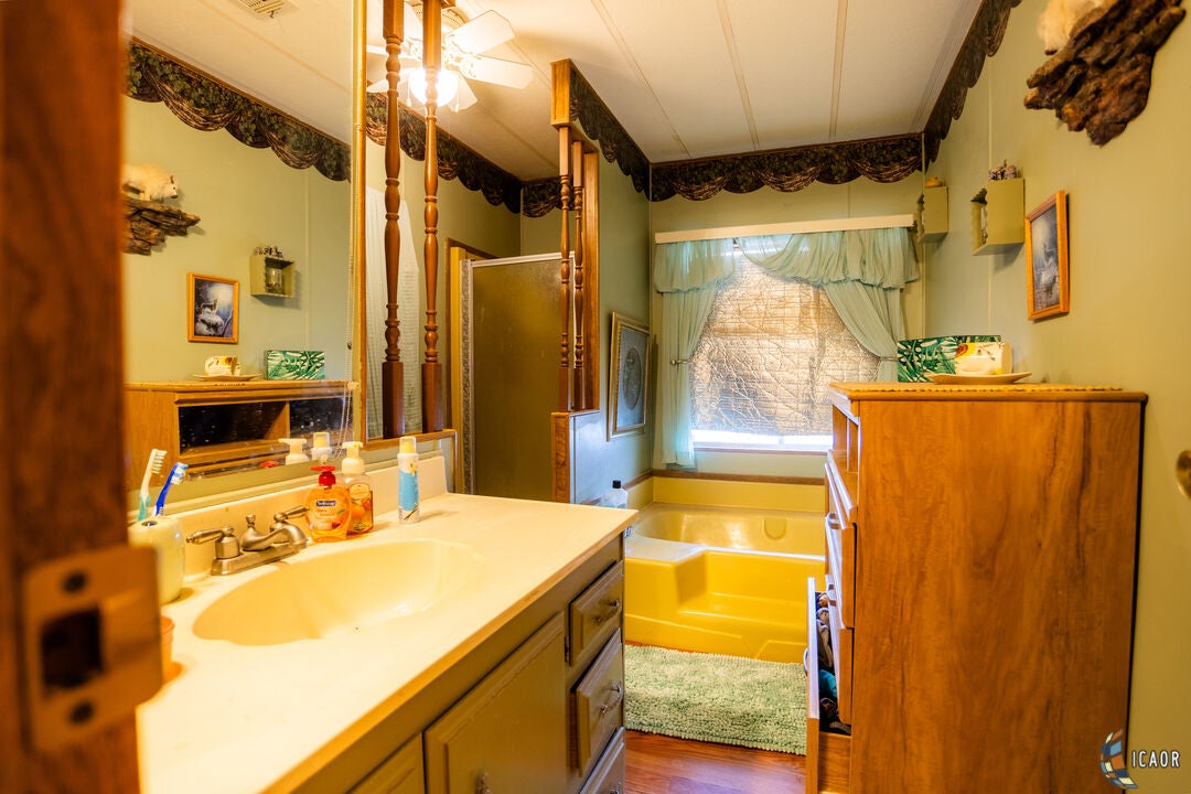 2401 Gold Rock Ranch Road, Unit 4 Winterhaven, CA 92283 - Photo 18 of 24 Gallery Image 18
