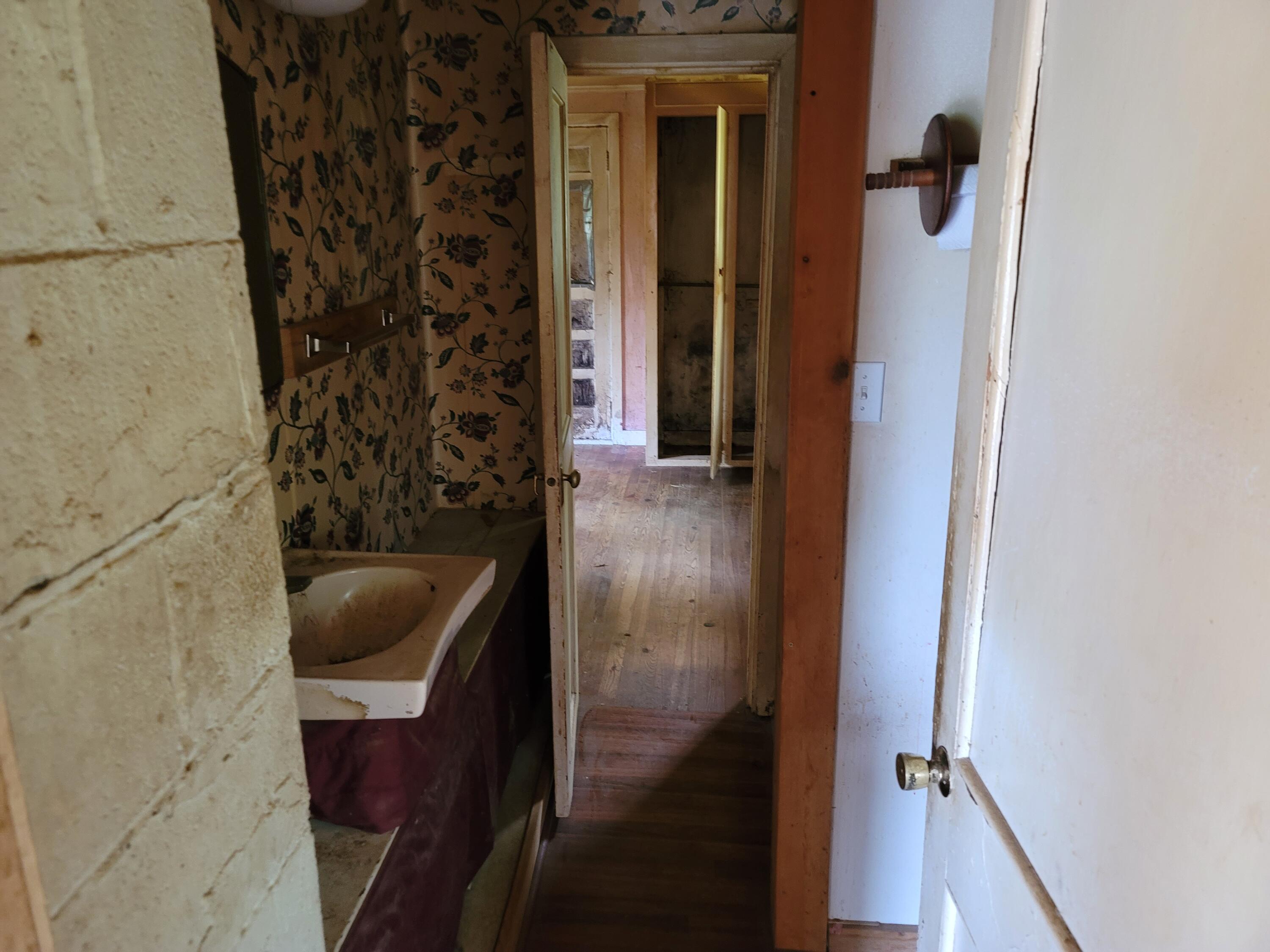 35 Old Norridgewock Road Fairfield, ME 04937 - Photo 12 of 14 20210706_145449