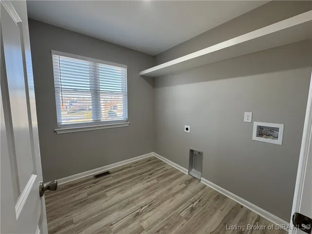 $2,110 | 2022 Greentree Boulevard, Clarksville, IN 47129