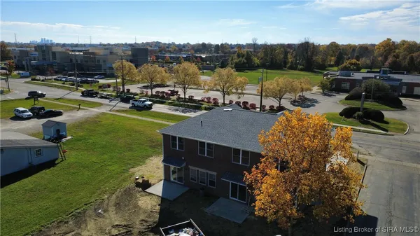 $2,110 | 2022 Greentree Boulevard, Clarksville, IN 47129