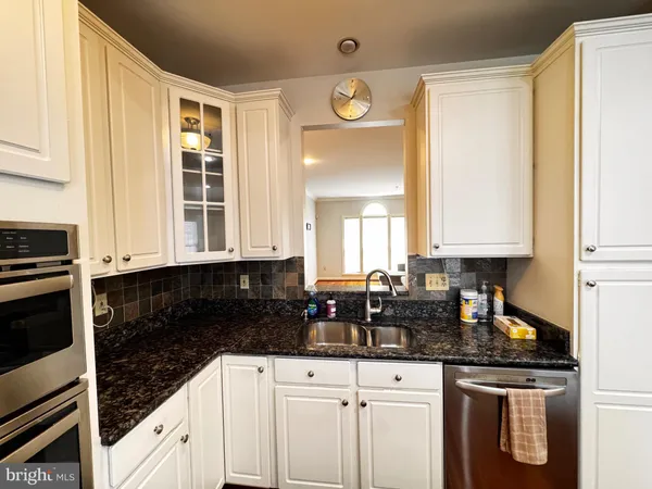 $3,600 | 13 Fire Princess Court, Rockville, MD 20850