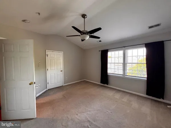 $3,600 | 13 Fire Princess Court, Rockville, MD 20850