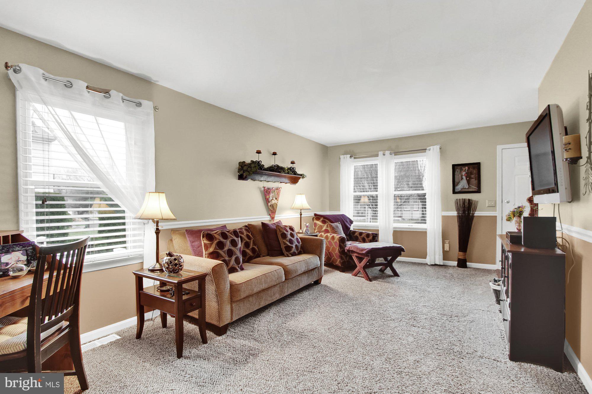6792 Church Road, Unit 1 Felton, PA 17322 - Photo 4 of 28 Living Room