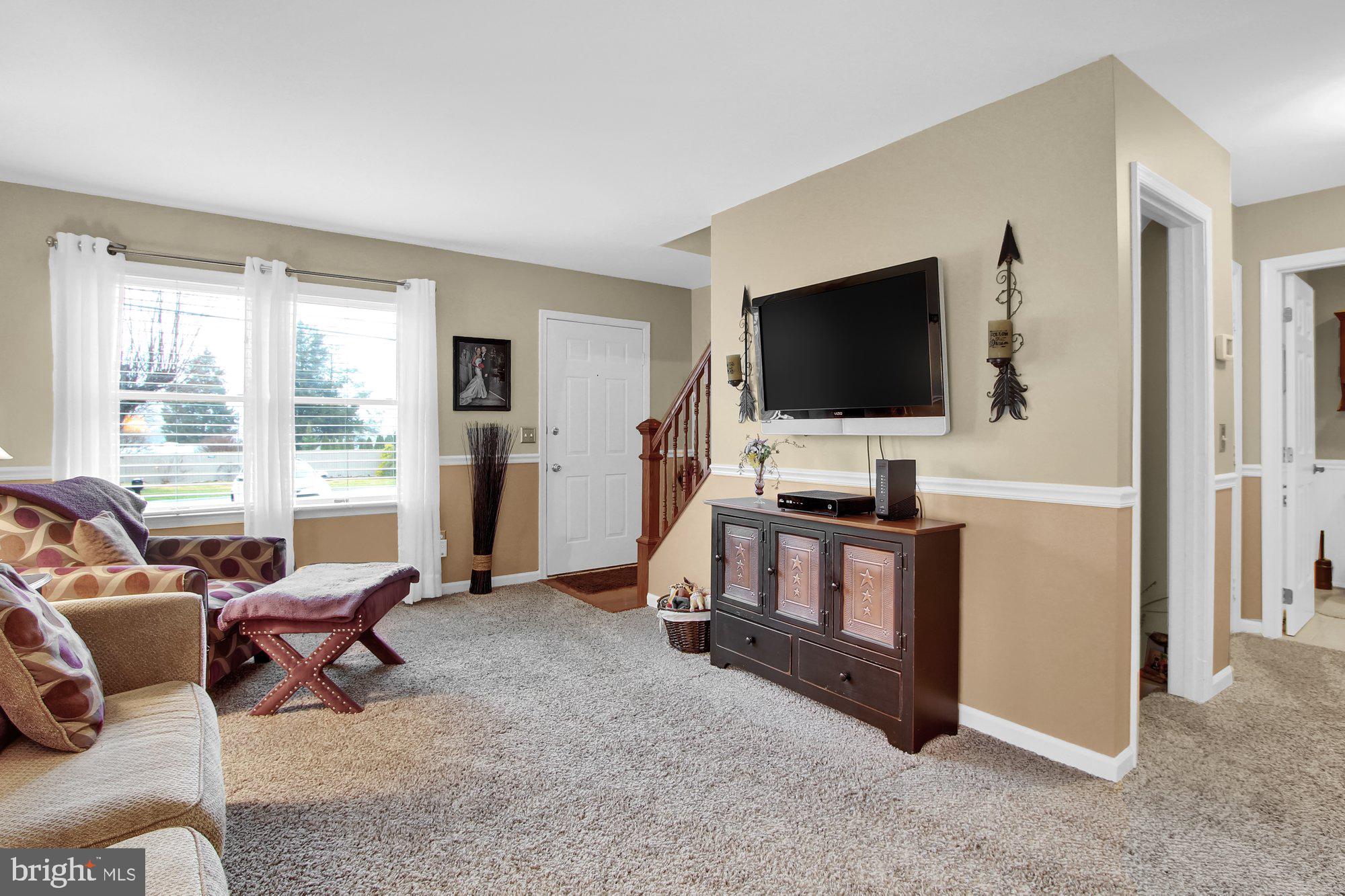 6792 Church Road, Unit 1 Felton, PA 17322 - Photo 5 of 28 Living Room