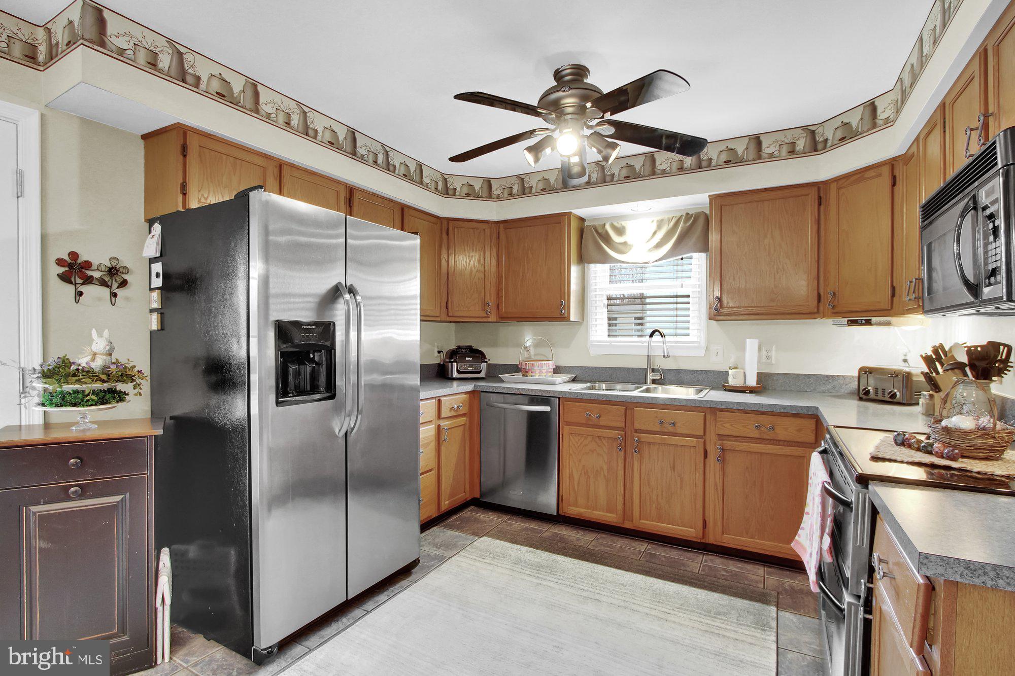 6792 Church Road, Unit 1 Felton, PA 17322 - Photo 8 of 28 Kitchen