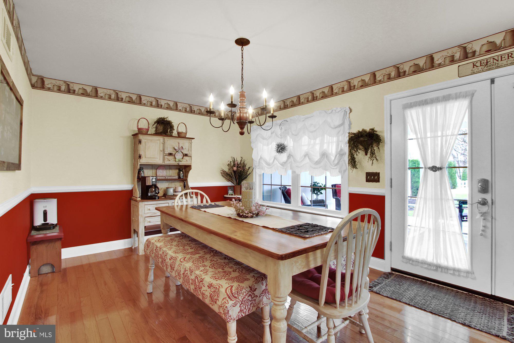 6792 Church Road, Unit 1 Felton, PA 17322 - Photo 9 of 28 Dining Area