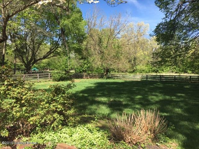 8605 Perry Road Louisville, KY 40222 - Photo 22 of 23 Beautiful Setting