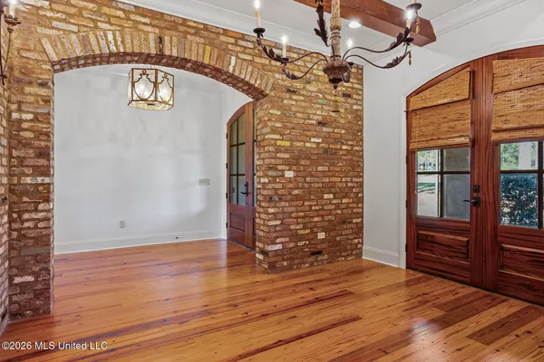 $945,000 | 105 Livingston Drive, Madison, MS 39110