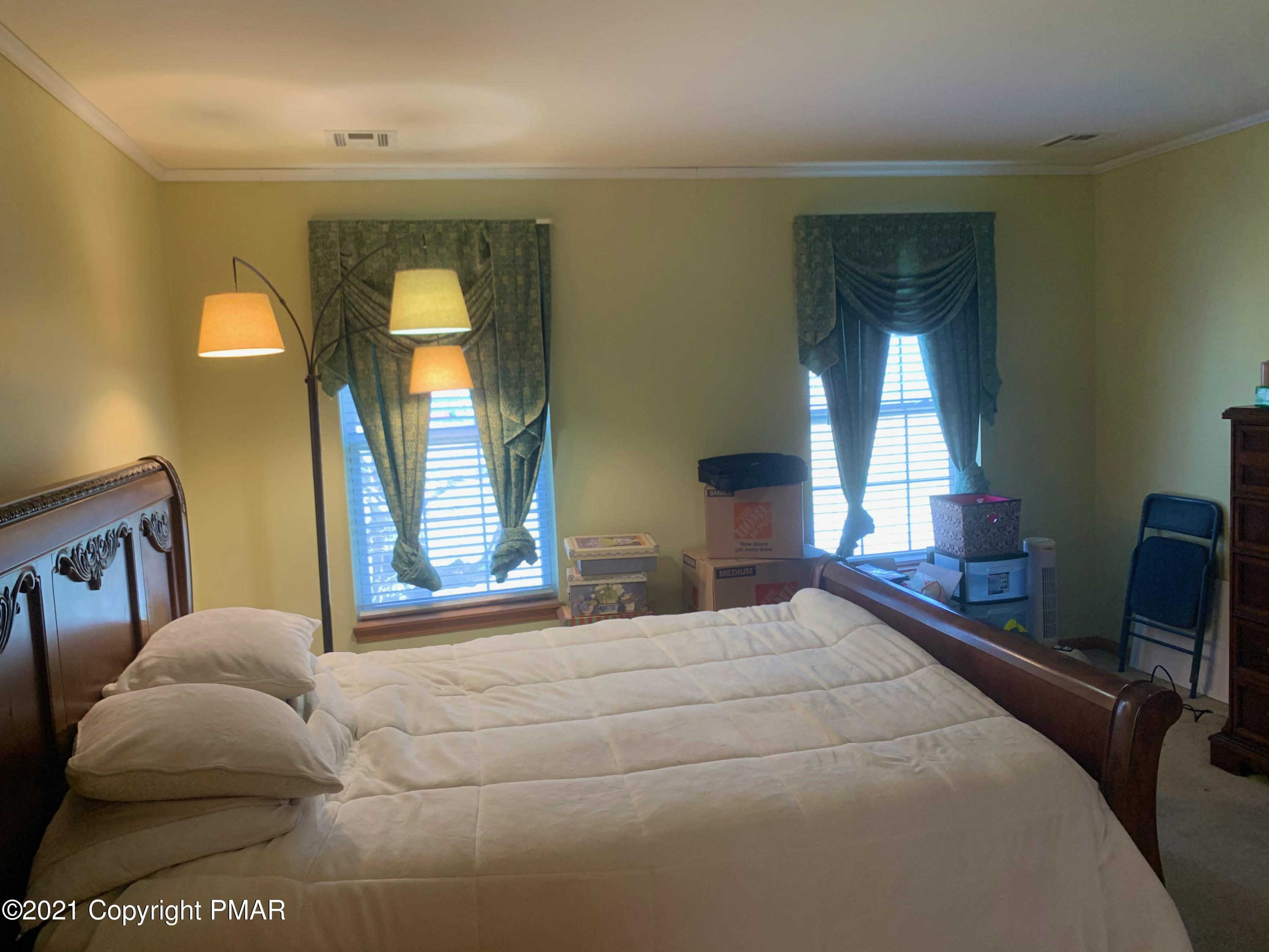 118 Legion Road Gilbert, PA 18331 - Photo 16 of 25 IMG_2140