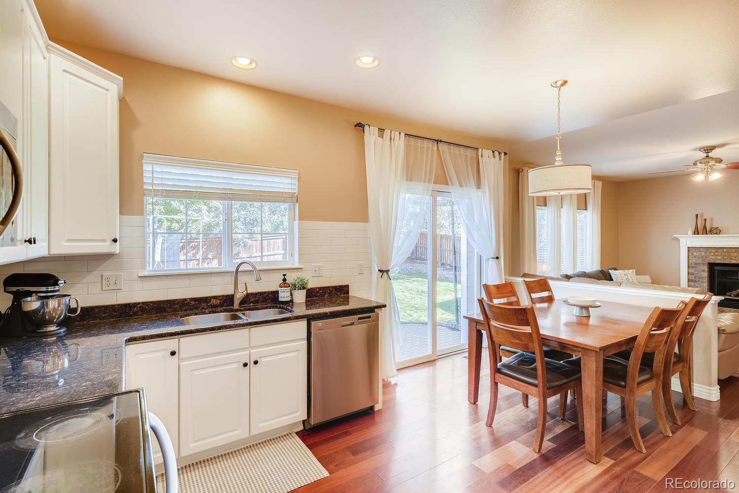 1105 Riddlewood Road Highlands Ranch, CO 80129 - Photo 12 of 28