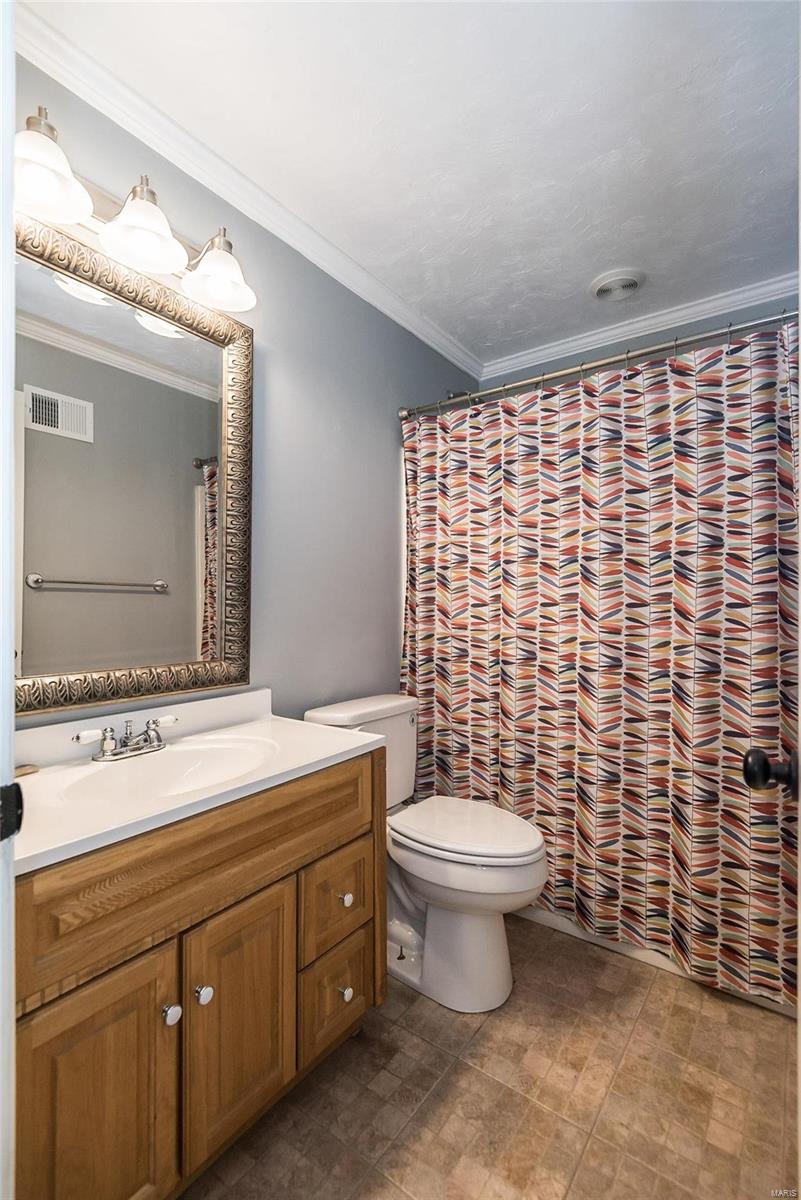 3737 Weber Road St. Louis, MO 63125 - Photo 10 of 19 Gallery Image 10