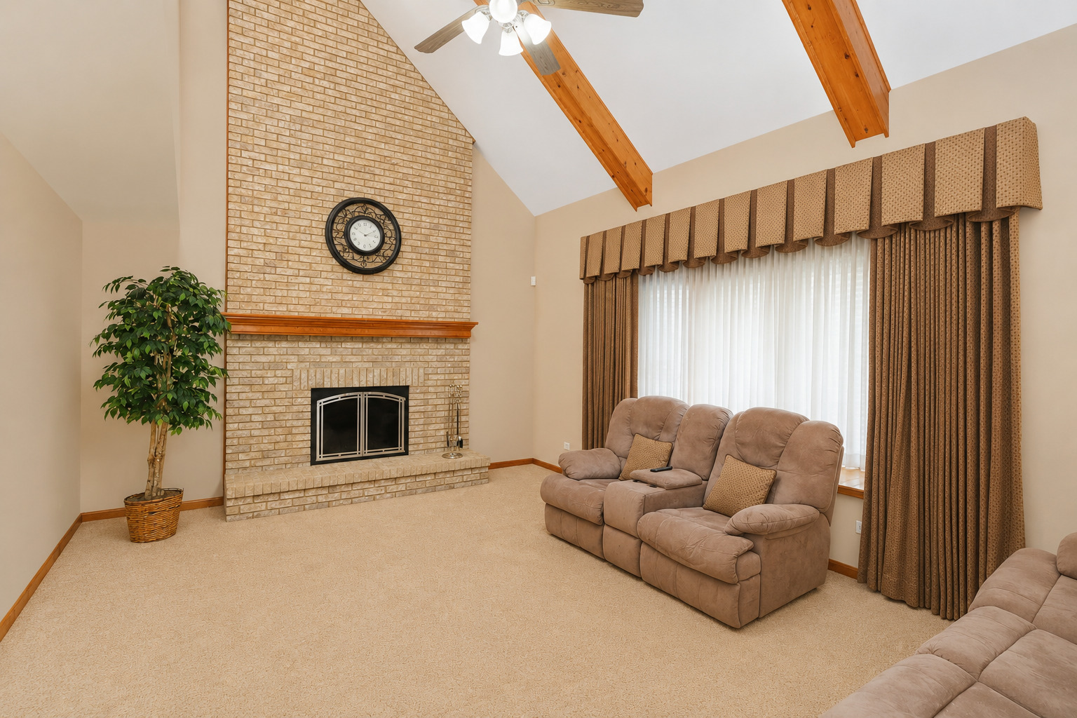 2660 Hoddam Road Naperville, IL 60564 - Photo 11 of 35