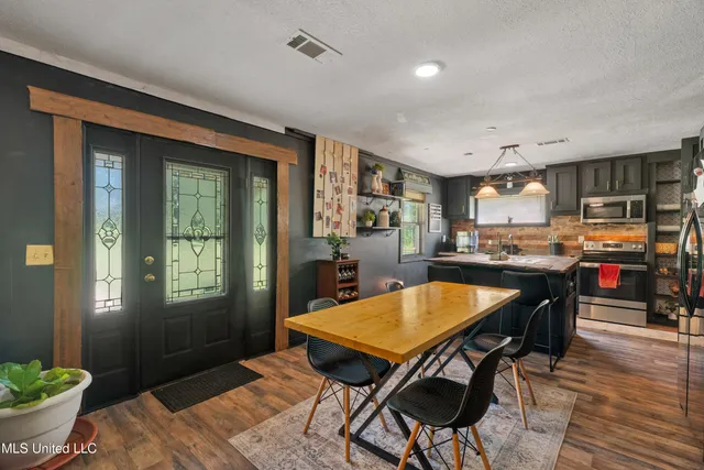 $275,000 | 181 County Road 1830, Pachuta, MS 39347