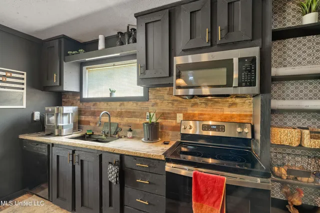 $275,000 | 181 County Road 1830, Pachuta, MS 39347