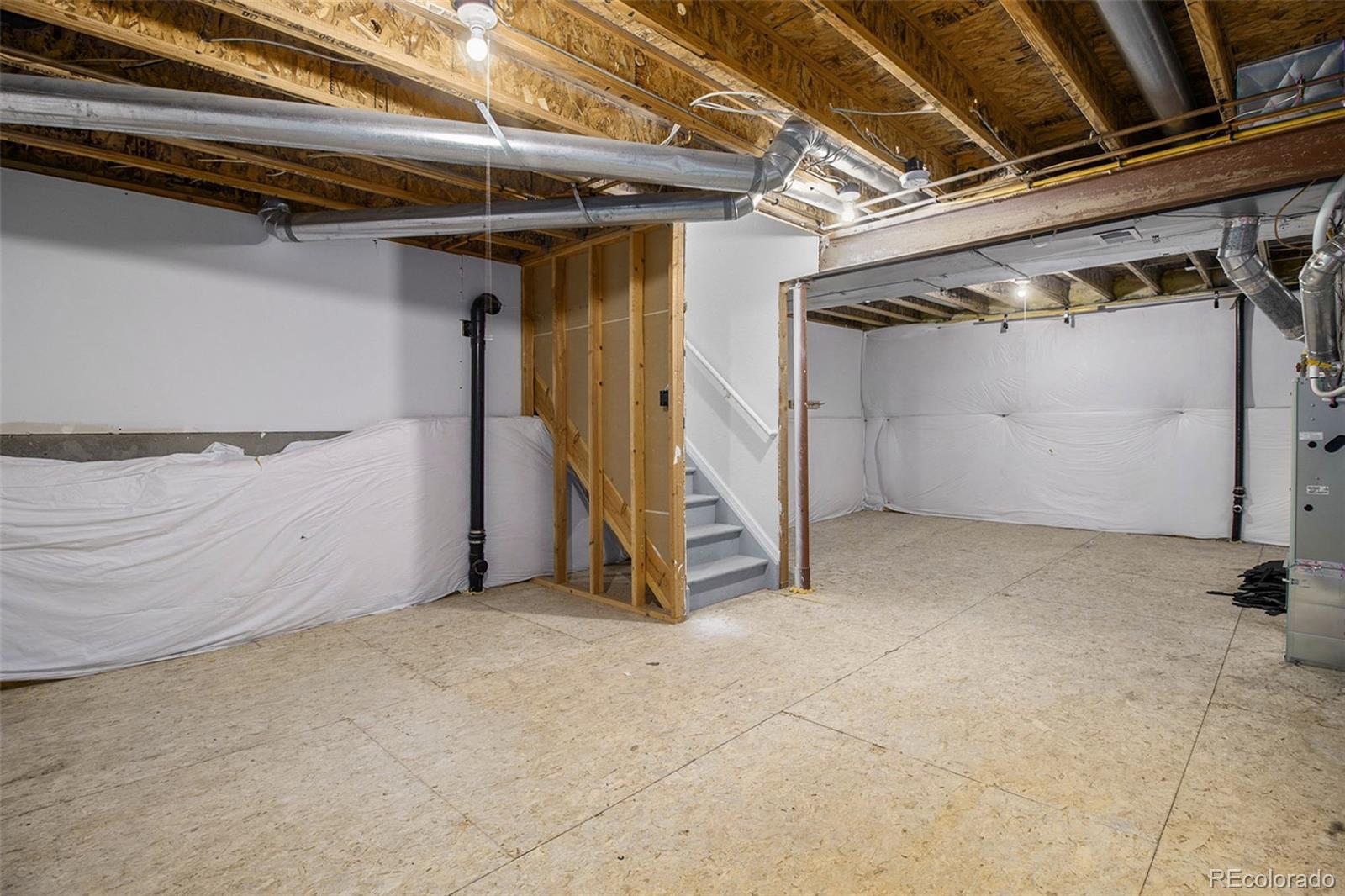 1082 Riddlewood Road Highlands Ranch, CO 80129 - Photo 23 of 28 a view of small space